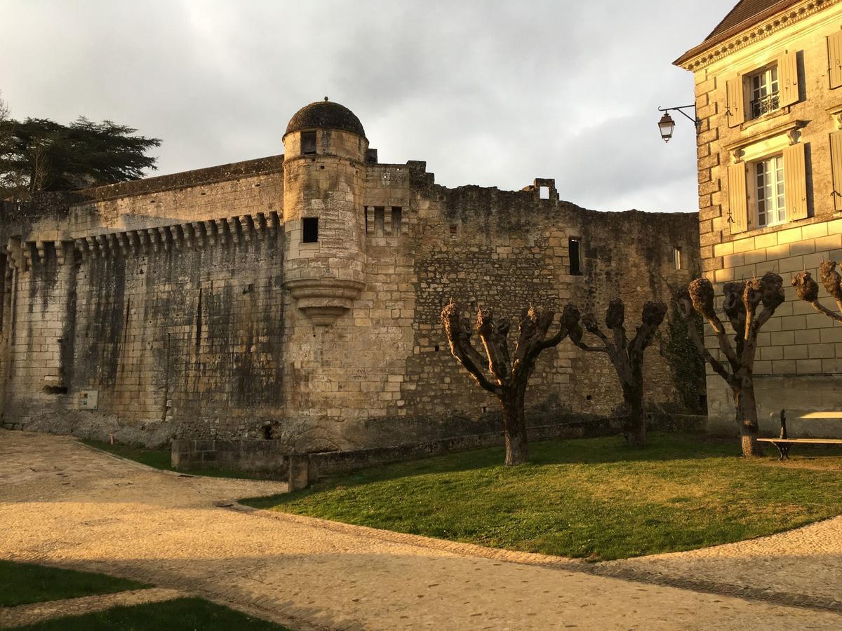 Au Pied Du Chateau Bourdeilles Kültér fotó